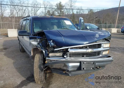 1995 Chevrolet Suburban K1500 из США, поврежденный, VIN 1GNFK16K5SJ457832